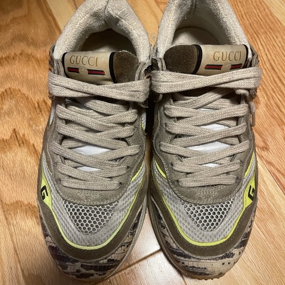 Gucci sneakers comfortable sneakers 🤗 - Picture 1 of 5